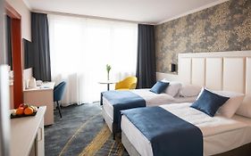 Airport Hotel Budapest 4*